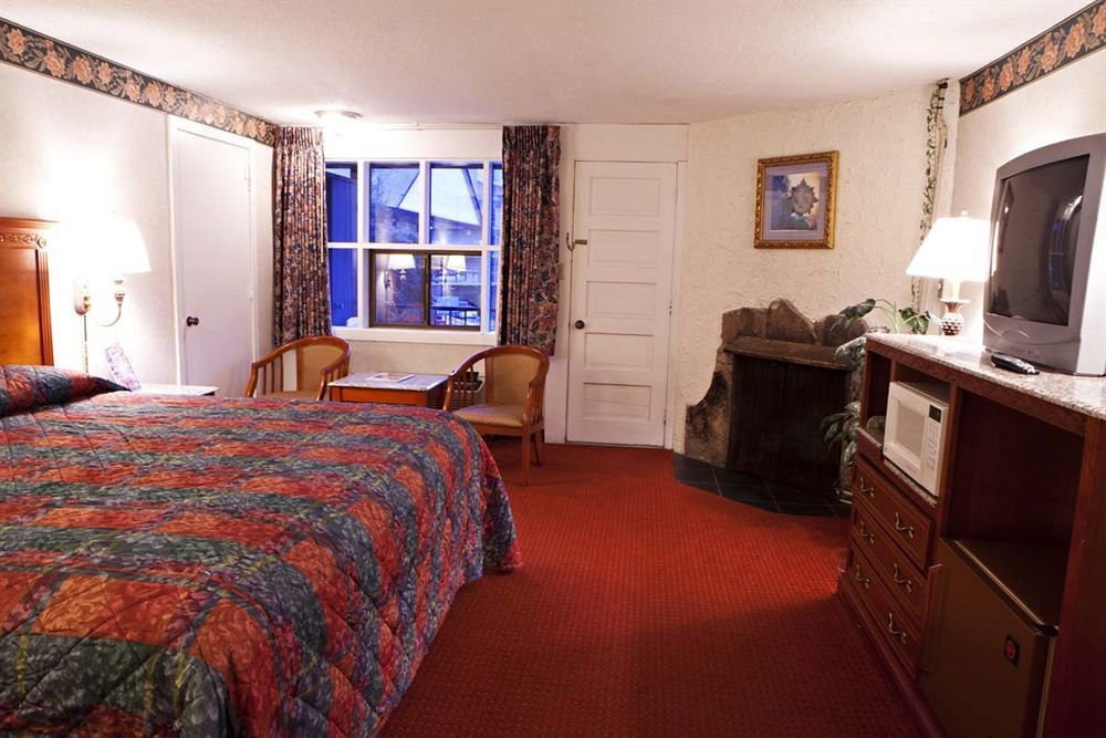 River Edge Inn Гатлинбург Экстерьер фото