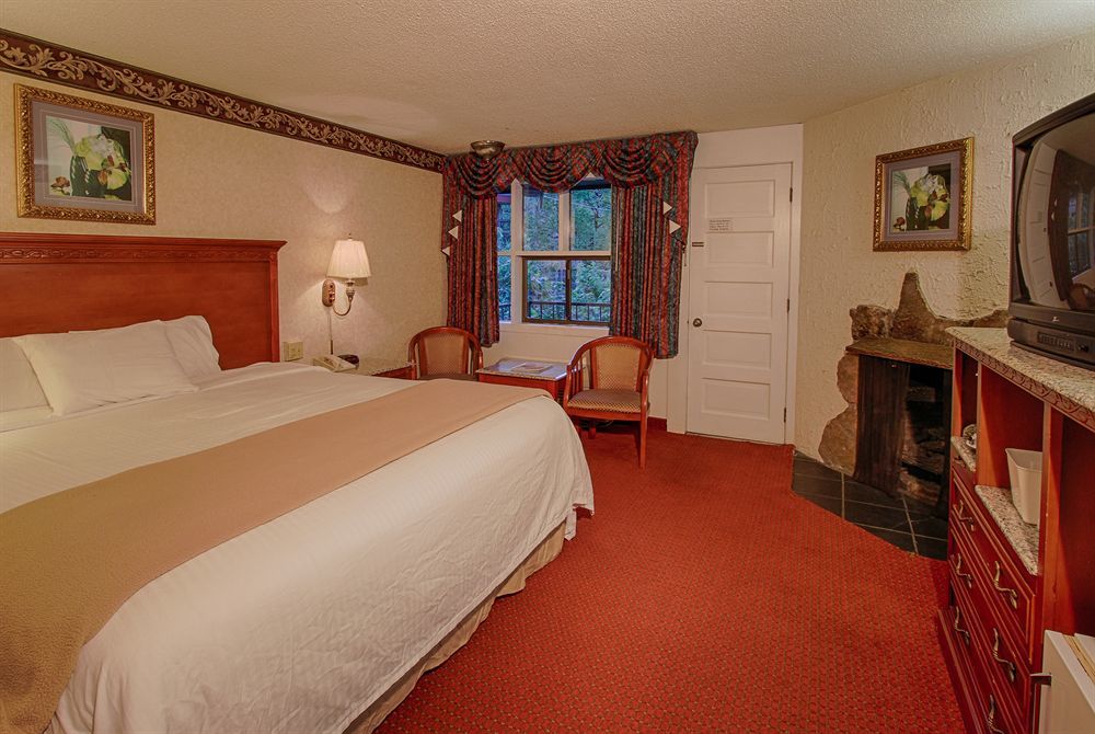 River Edge Inn Гатлинбург Экстерьер фото