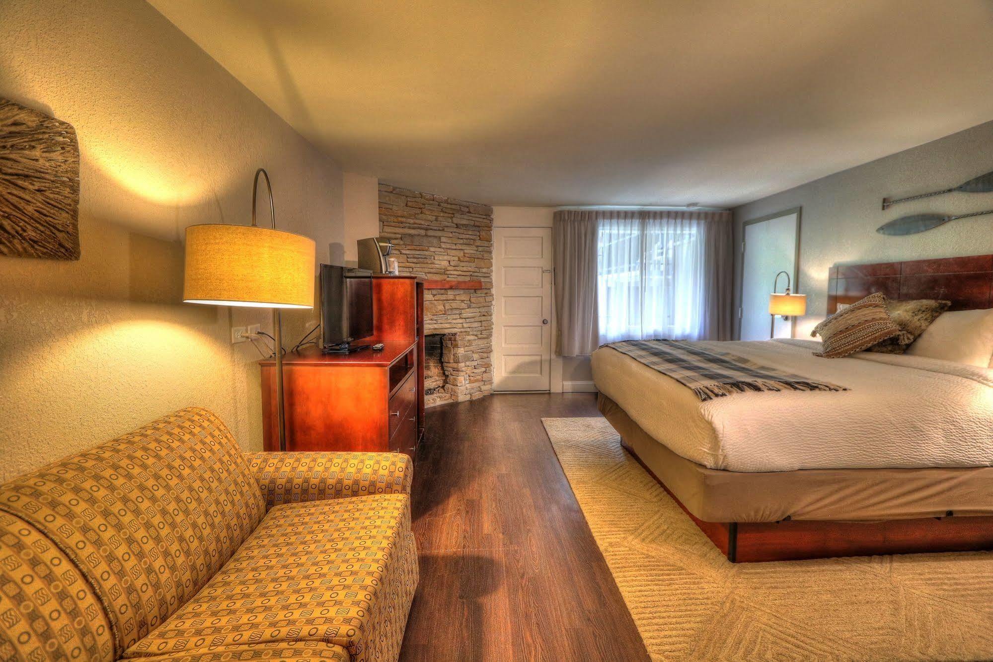 River Edge Inn Гатлинбург Экстерьер фото